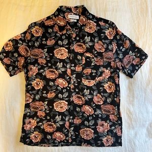 Urban Outfitters Men’s Short-Sleeve Button Down Shirt